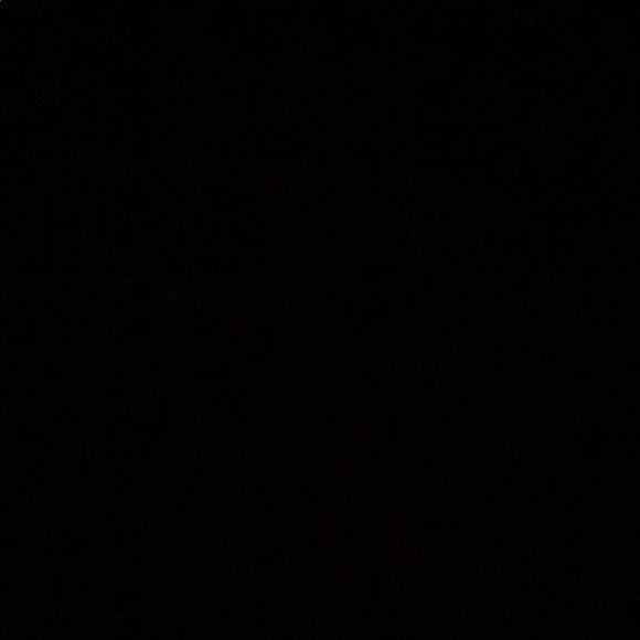 Meet your Posher, Sara - Picture 1 of 1